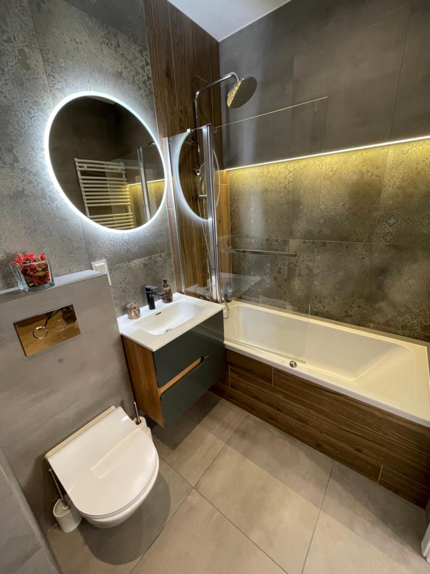 Essence Lux Apartment, Free Parking, Self Check-In 24H Poznan Dış mekan fotoğraf